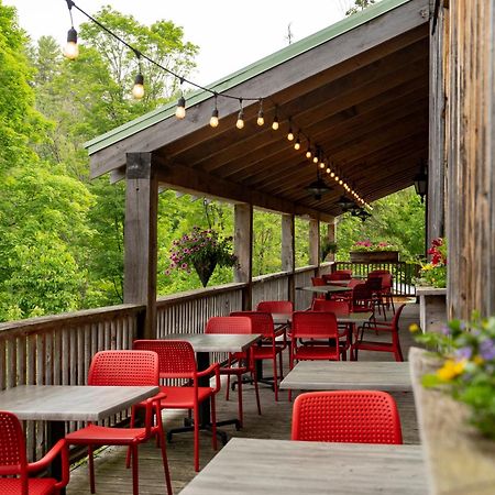 Moulin Wakefield Mill Hotel & Spa ภายนอก รูปภาพ