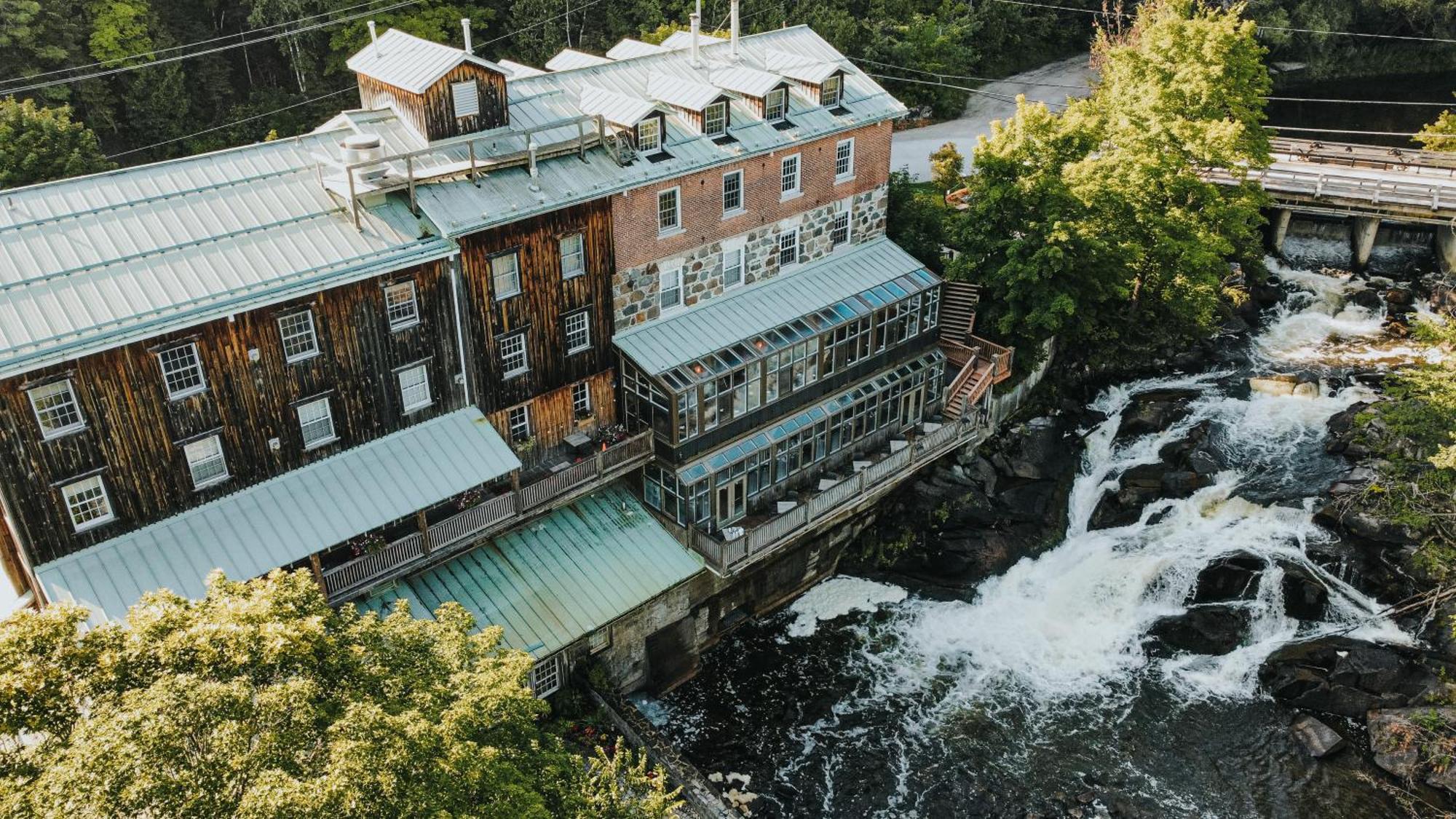 Moulin Wakefield Mill Hotel & Spa ภายนอก รูปภาพ