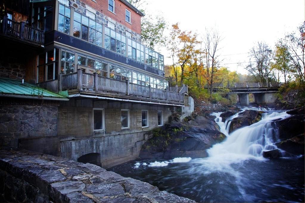 Moulin Wakefield Mill Hotel & Spa ภายนอก รูปภาพ
