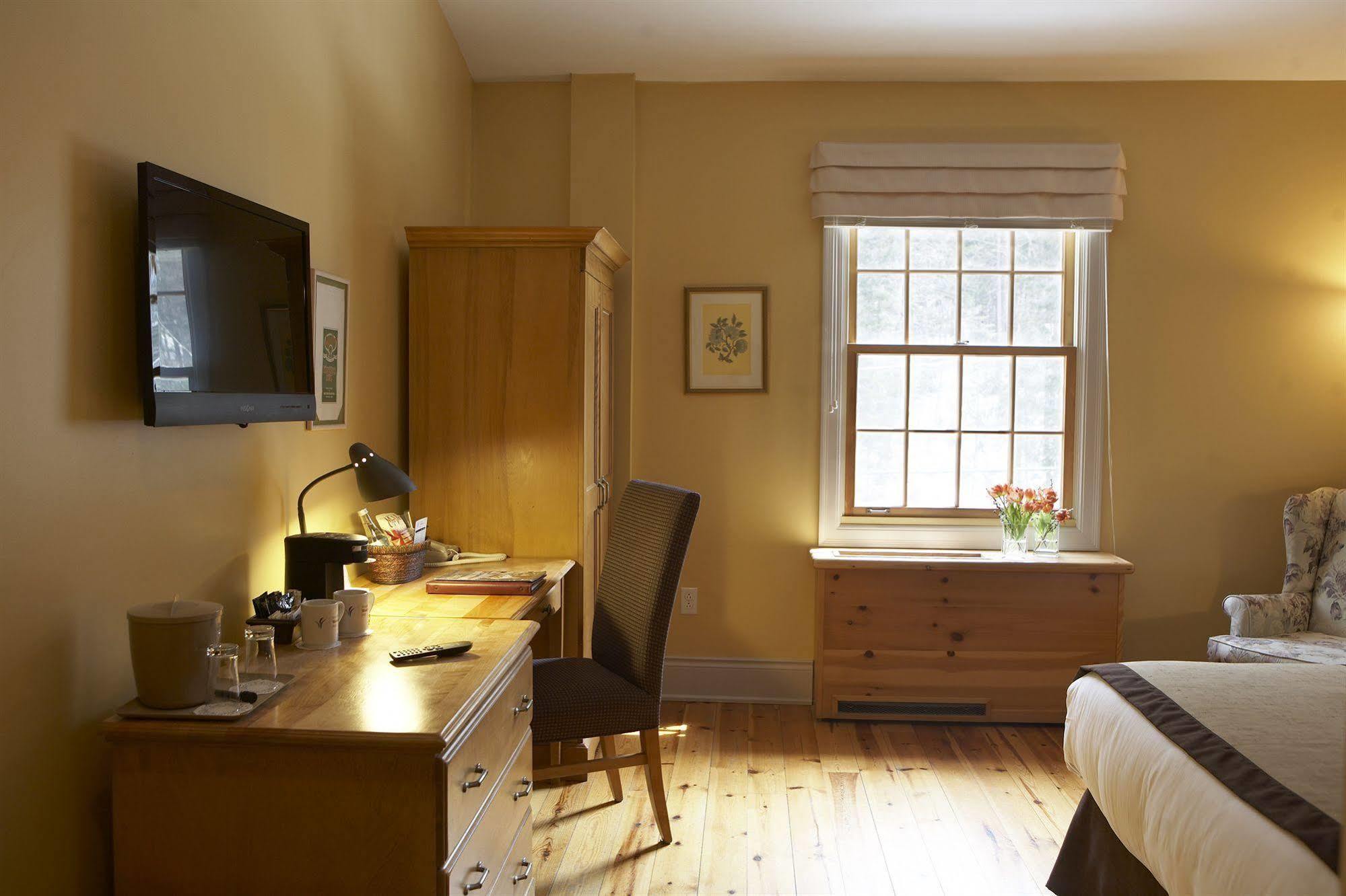 Moulin Wakefield Mill Hotel & Spa ภายนอก รูปภาพ