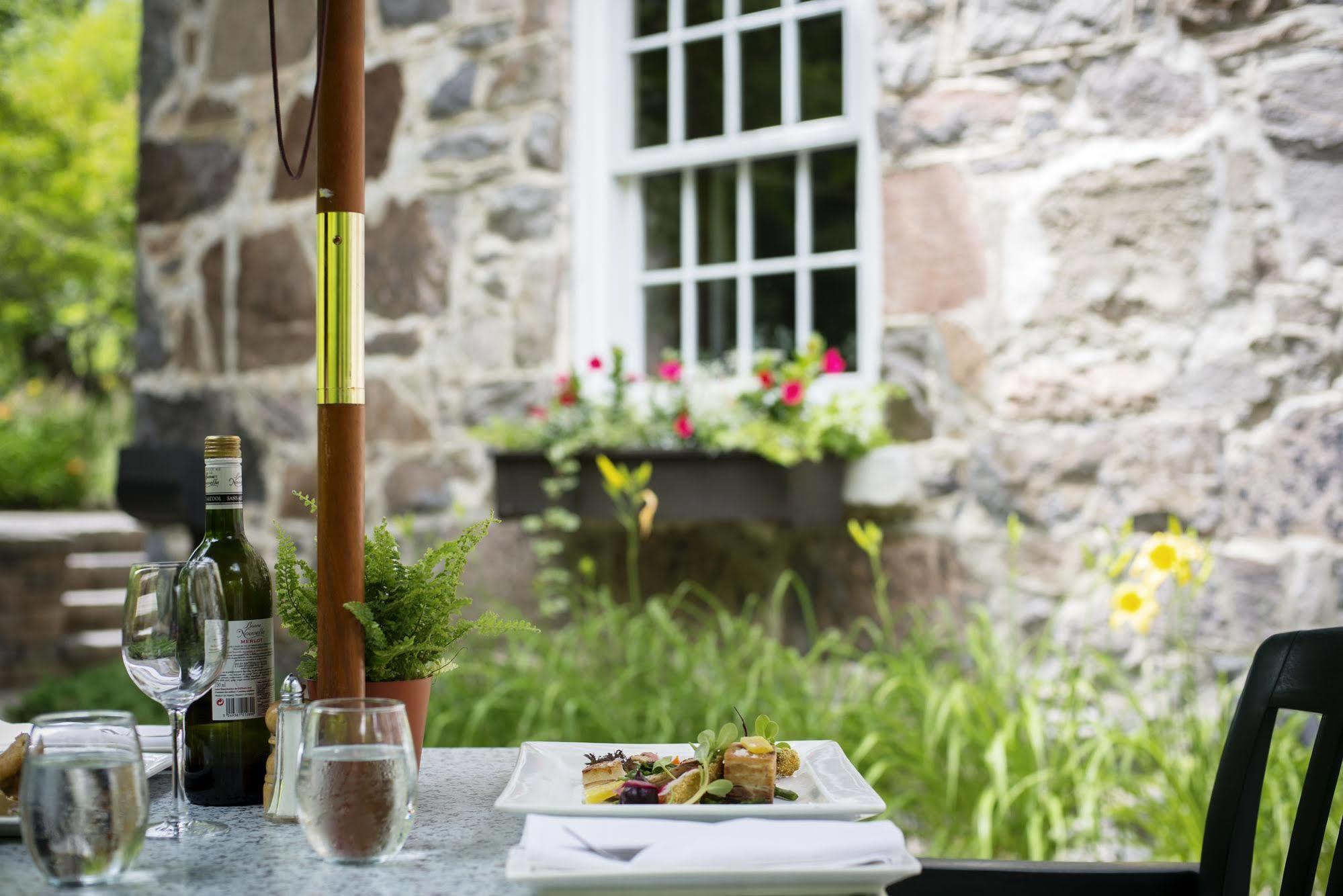 Moulin Wakefield Mill Hotel & Spa ภายนอก รูปภาพ