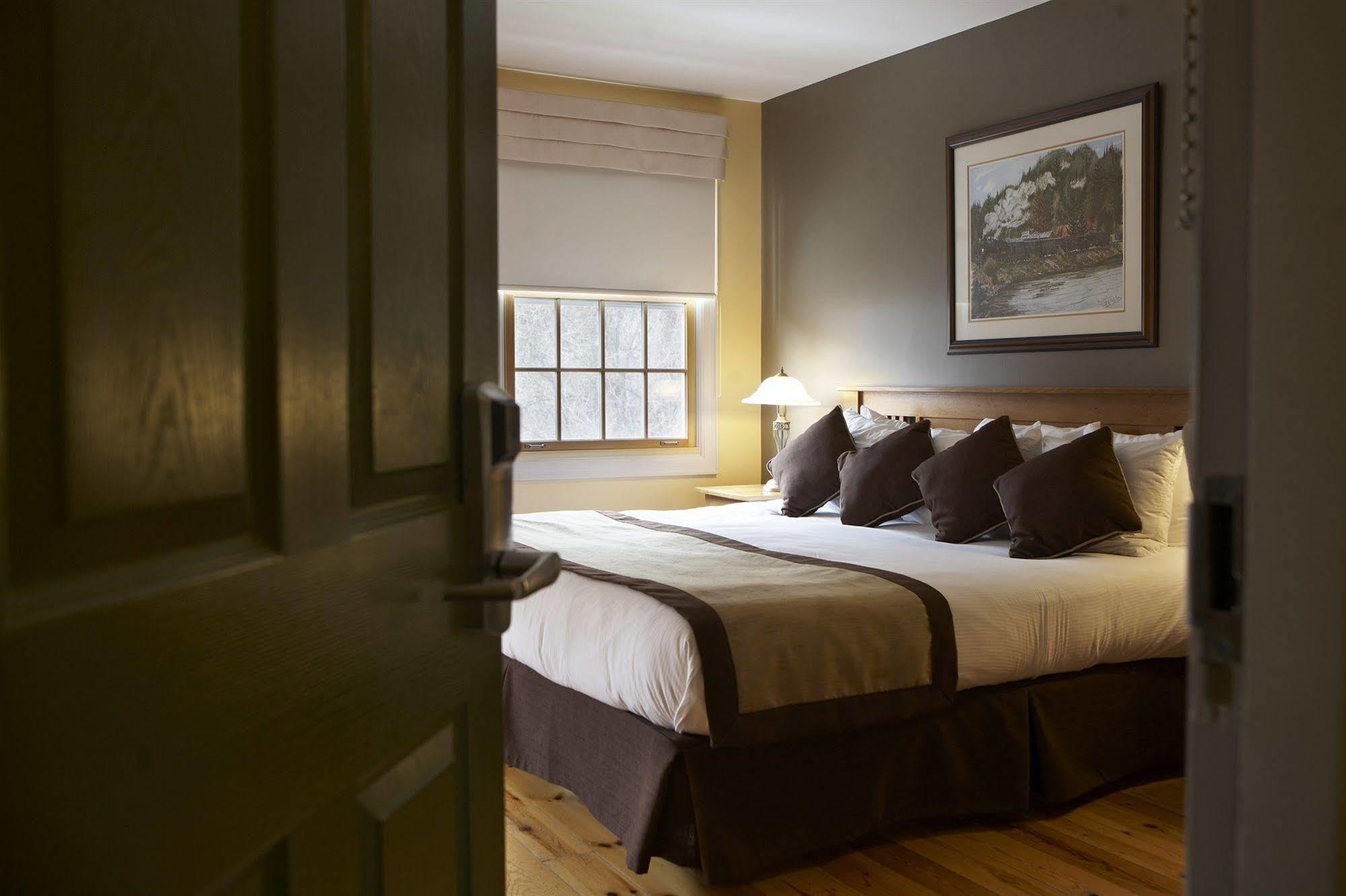 Moulin Wakefield Mill Hotel & Spa ภายนอก รูปภาพ