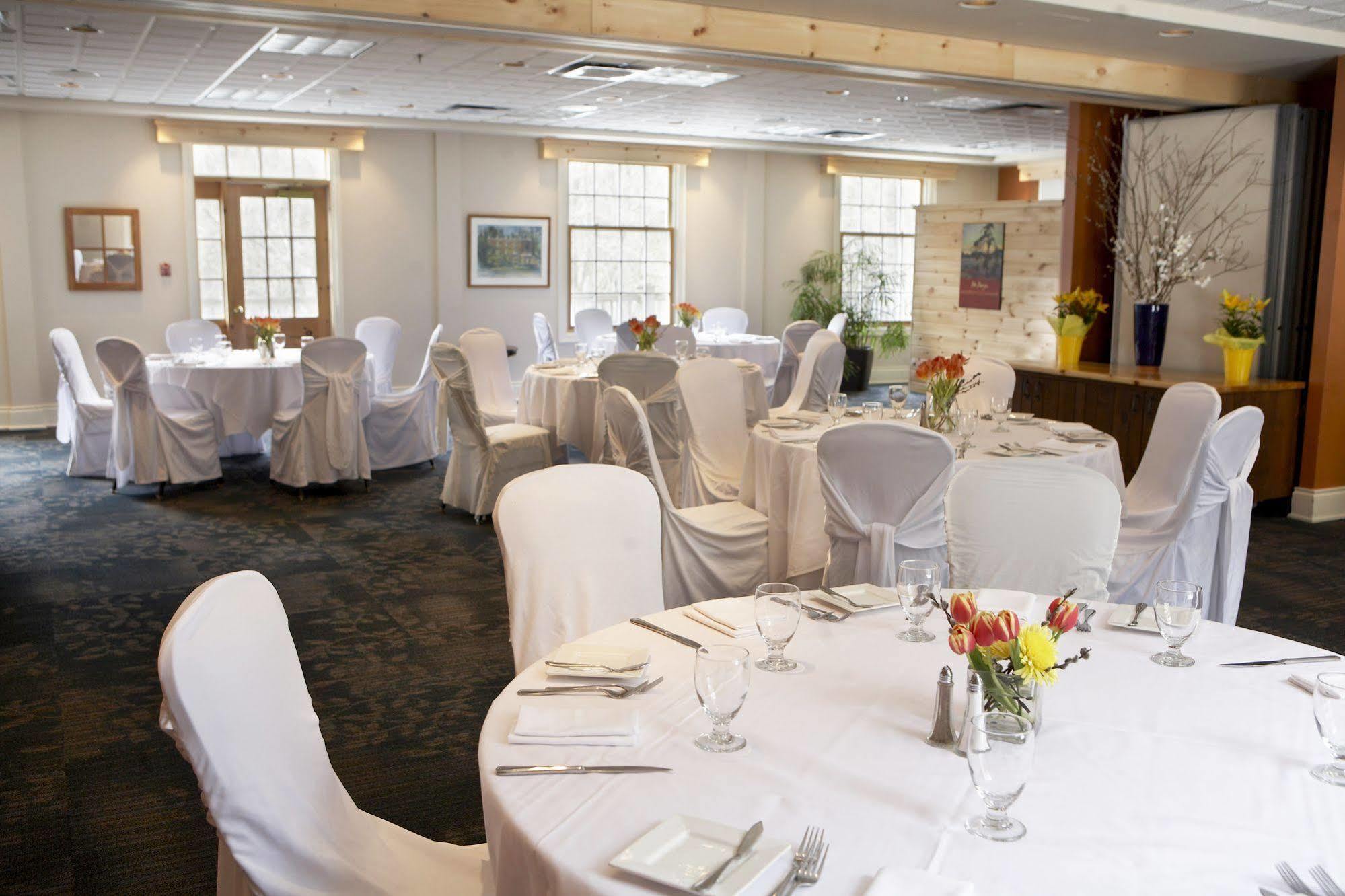 Moulin Wakefield Mill Hotel & Spa ภายนอก รูปภาพ